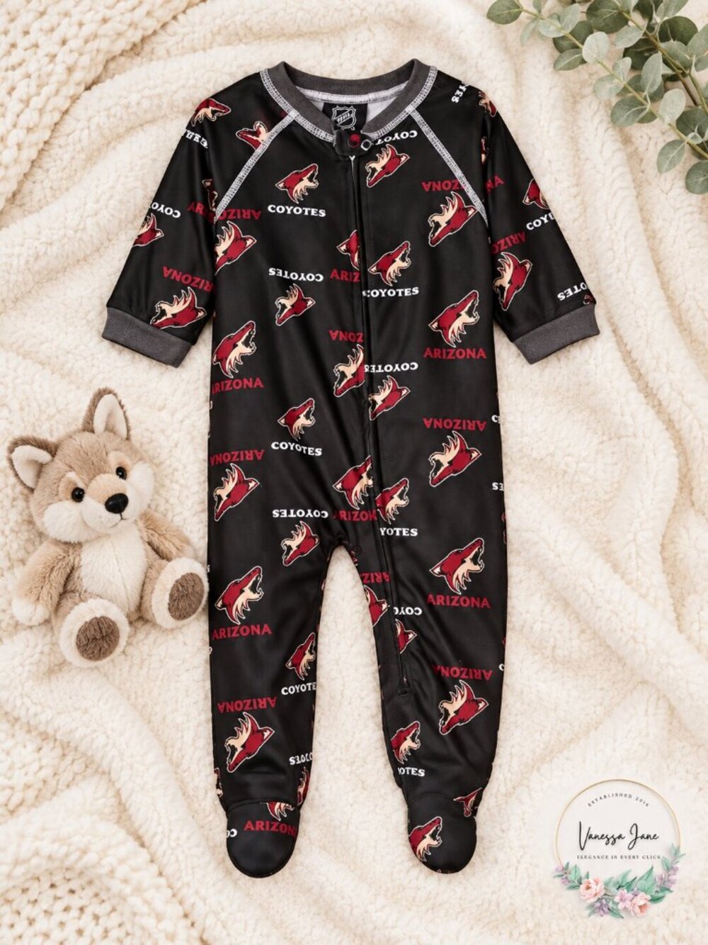 NHL Arizona Coyotes Infant Boys Sleepwear Zip Up Coveralls, 12 Months